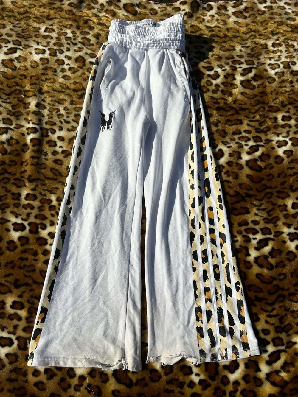 ilove77.jpg White Wide Leg Archive Sweatpants  Leopard Print Stripes S